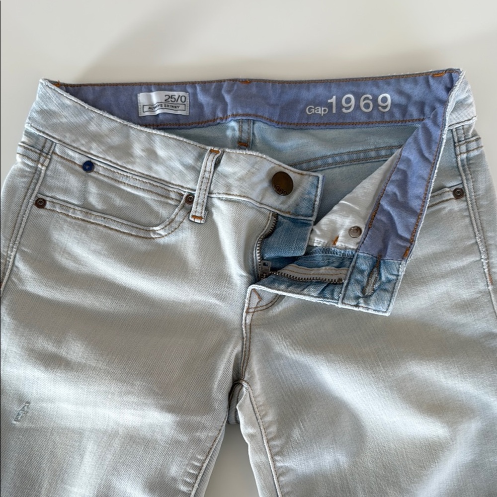 Y2K Gap 1969 jeans - Picture 2 of 6